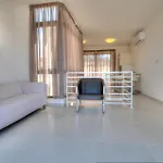 Tunnara Penthouse By The