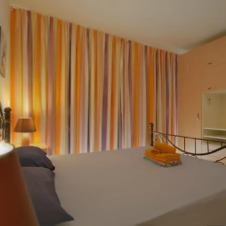 Tunnara Penthouse By The Apartament Is-Sellum
