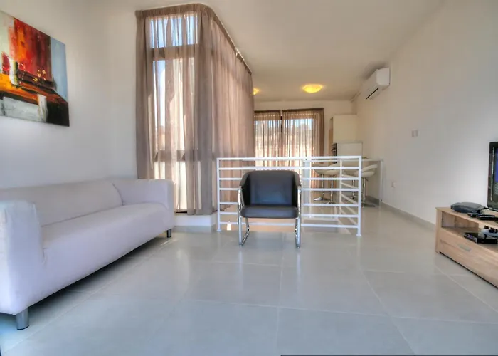 Tunnara Penthouse By The