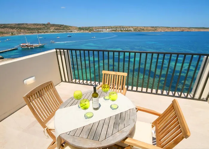 Tunnara Penthouse By The